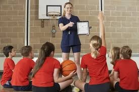 魏祥鑫：明年上半年会留在梅州踢球；希望能在欧塞尔踢出来